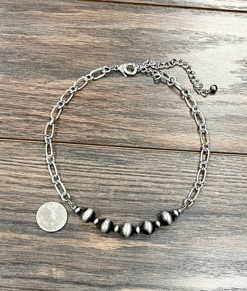 Navajo-Inspired Western Bead Necklace with Oversized Beads