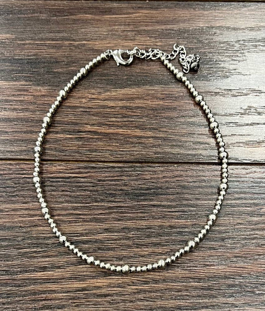 Navajo-Inspired Silver Bead Necklace | Western Cowgirl Jewelry