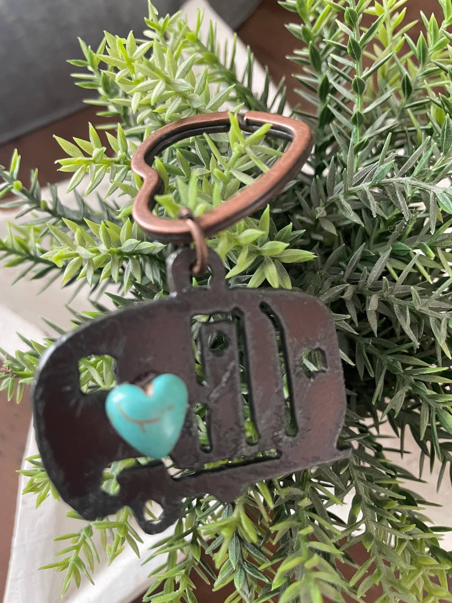 Rustic Camper Keychain with Turquoise Heart – Metal RV Keychain – Camping Lover Gift