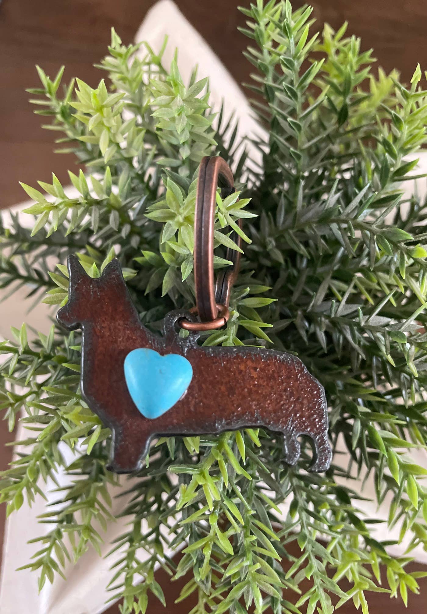 Rustic Corgi Keychain with Heart Cabochon – Metal Dog Keychain – Dog Lover Gift