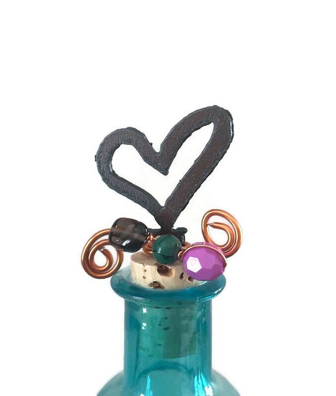 Rustic Open Heart Wine Bottle Stopper – Beaded Decorative Cork Stopper – Western Farmhouse Gift